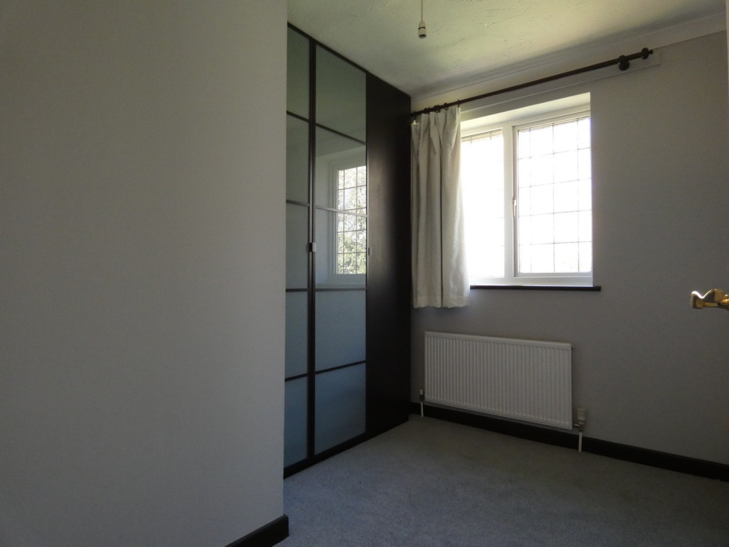 3 bedroom House for Letting Newport Road, Woolstone