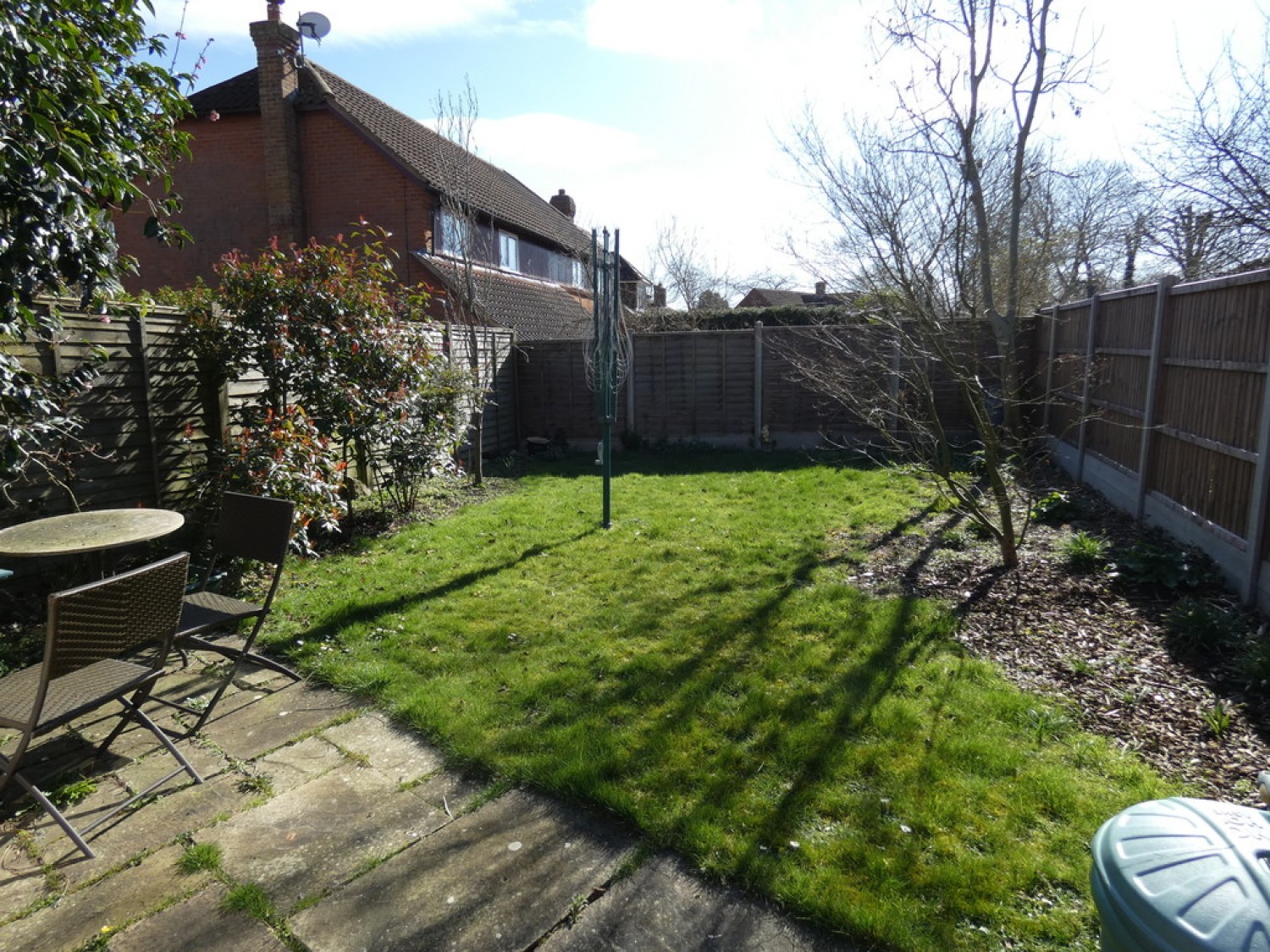 3 bedroom House for Letting Newport Road, Woolstone