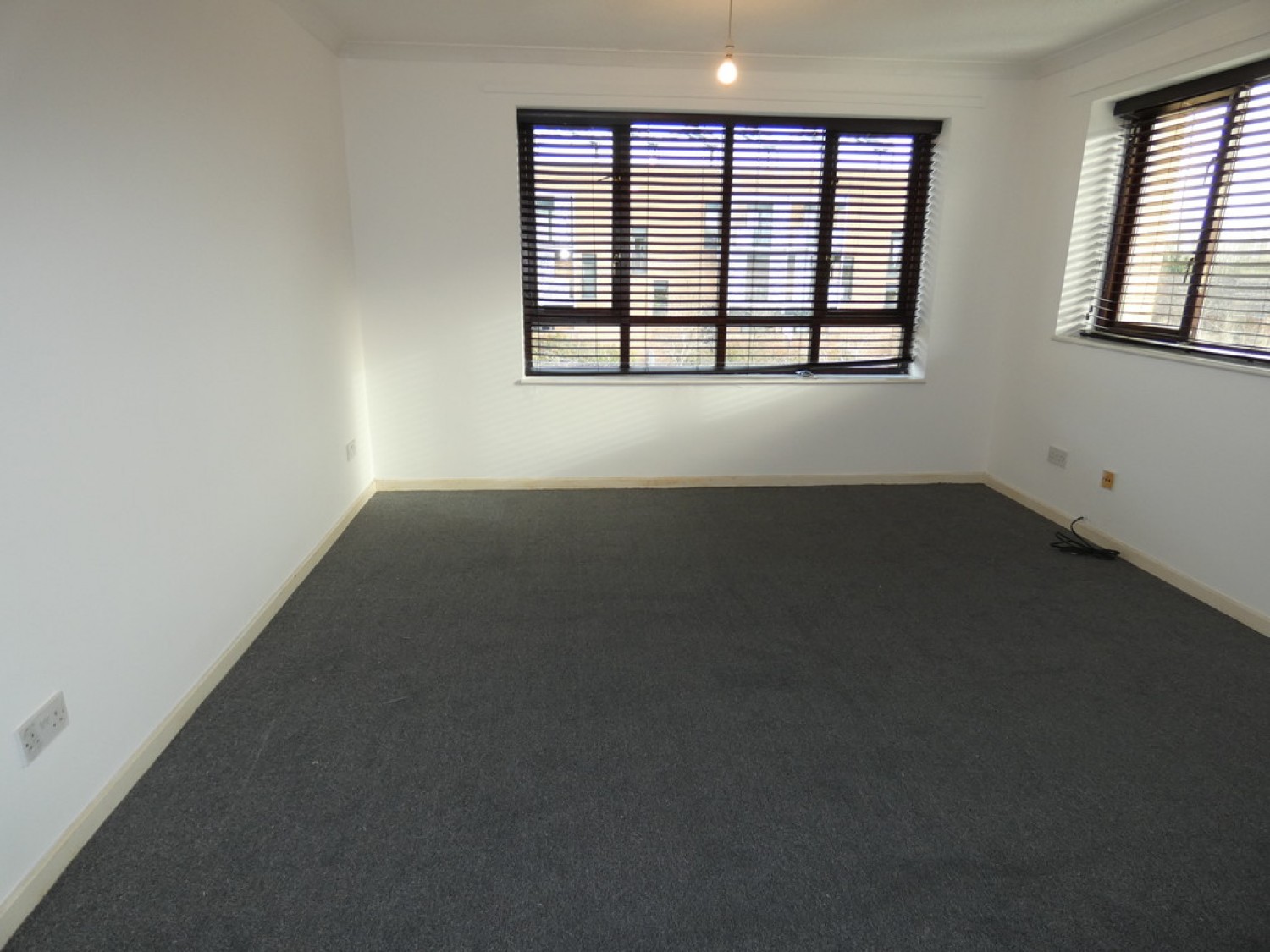2 bedroom Flat for Letting Albion Place, Campbell Park