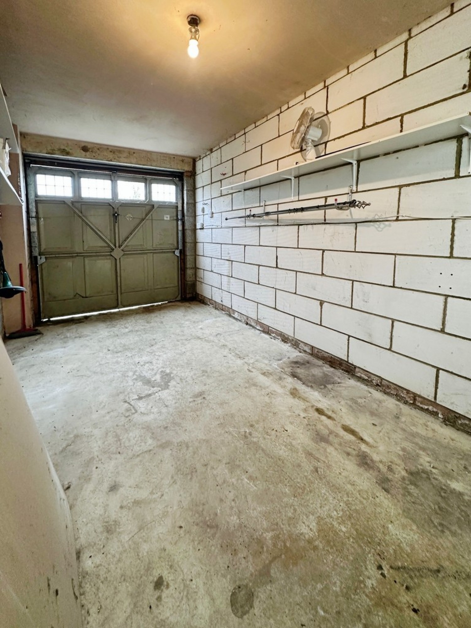 3 bedroom House for Letting The Oval, Oldbrook, Milton Keynes