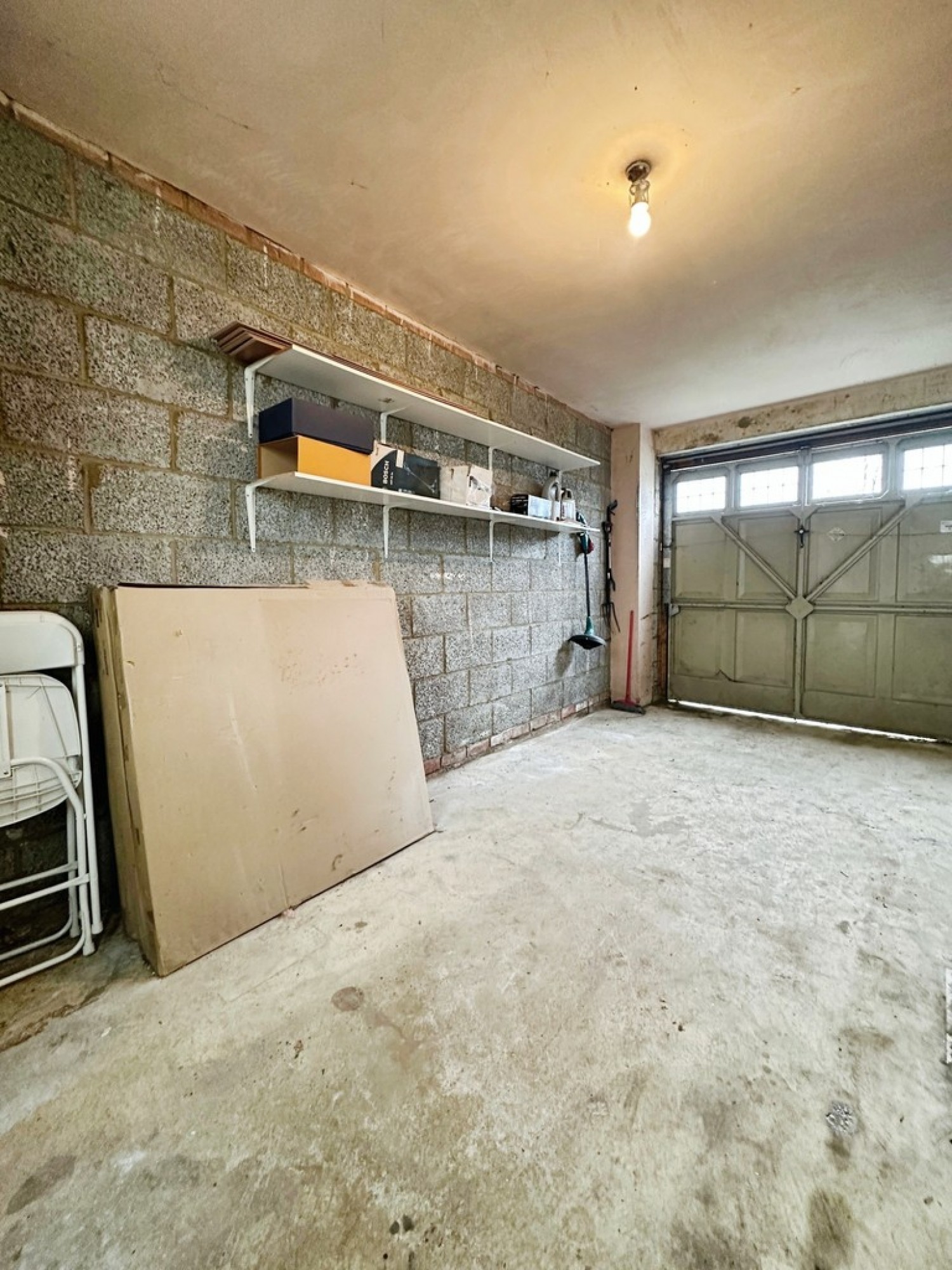 3 bedroom House for Letting The Oval, Oldbrook, Milton Keynes