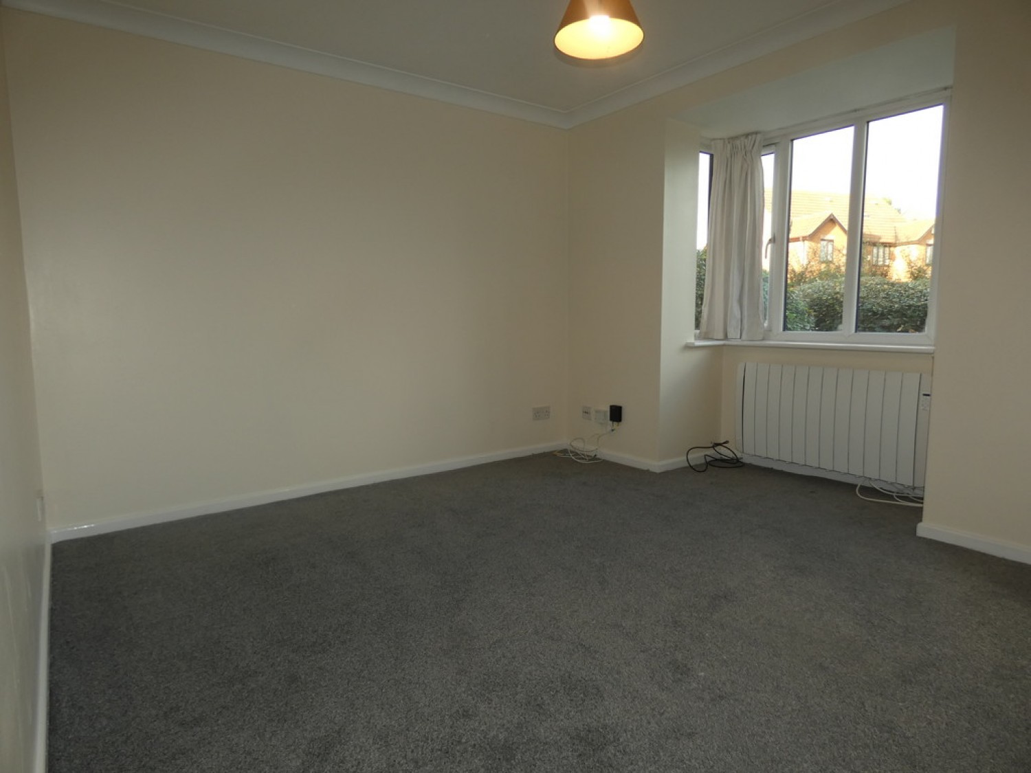 Bergamot Gardens, Walnut Tree, Milton Keynes