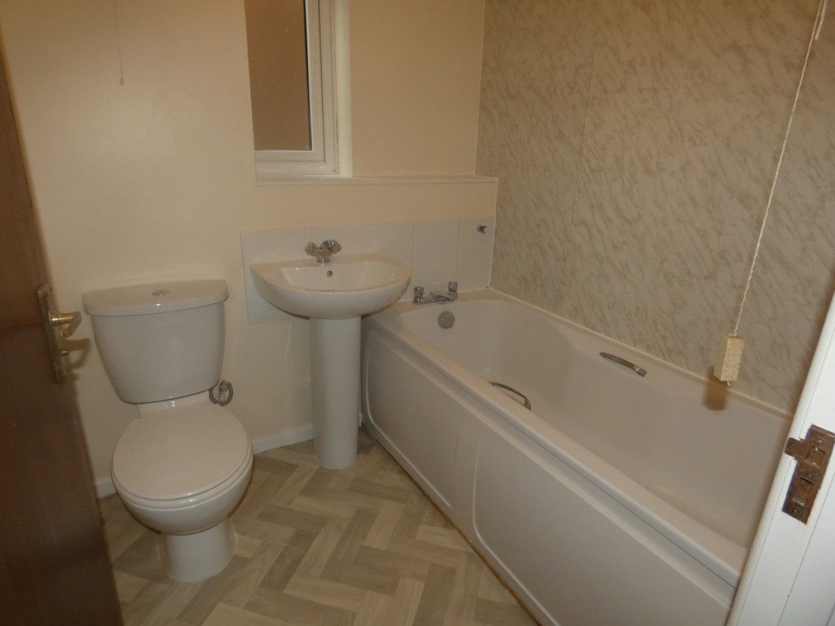 Bergamot Gardens, Walnut Tree, Milton Keynes