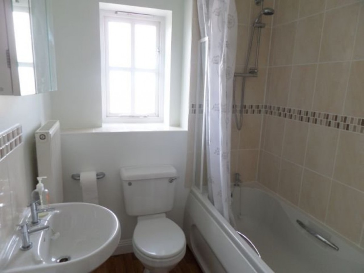 Knaresborough Court, Bletchley, Milton Keynes