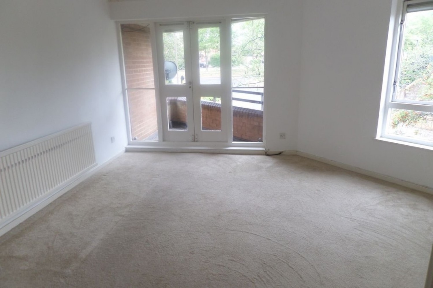 1 bedroom Flat for Letting Oldbrook