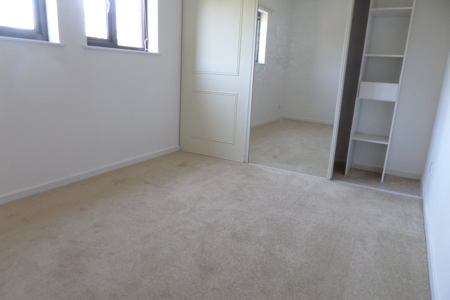 1 bedroom Flat for Letting Oldbrook