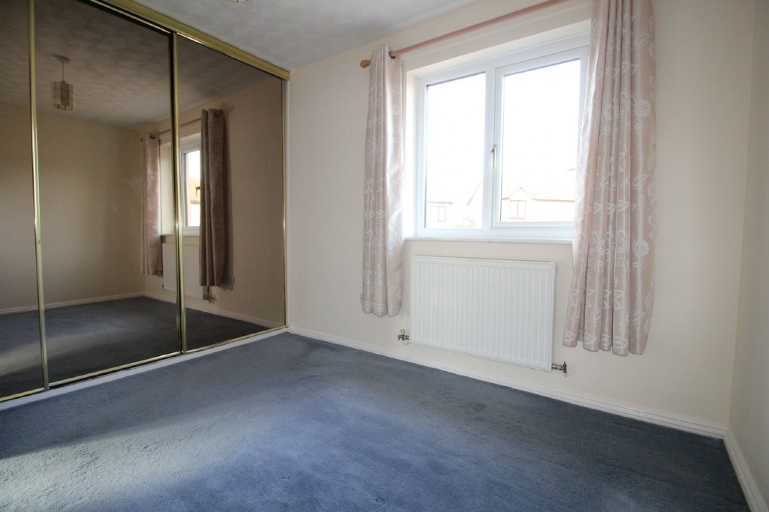2 bedroom Flat for Letting Blue Bridge, Milton Keynes
