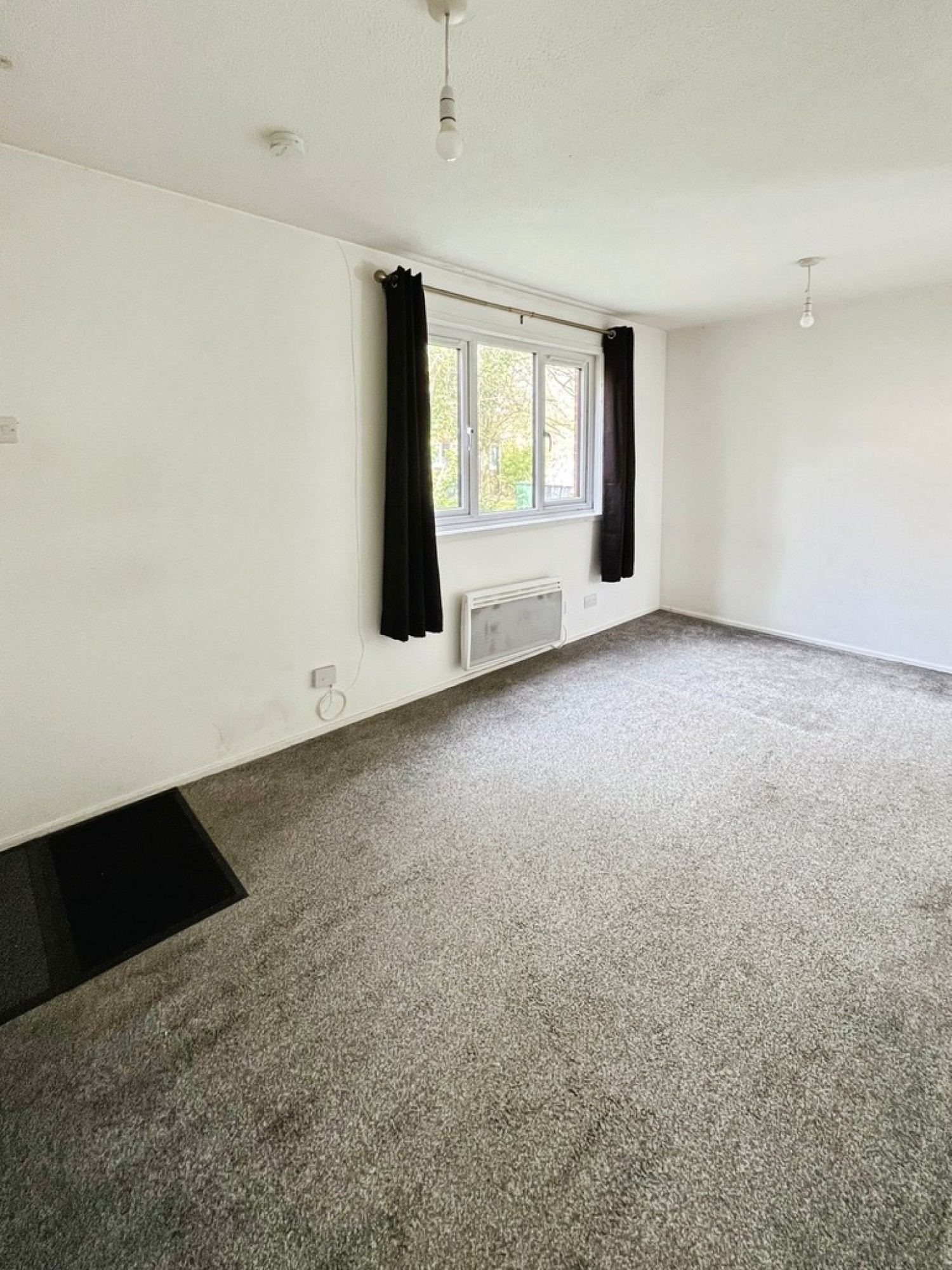 0 bedroom Flat for Letting Two Mile Ash, Milton Keynes