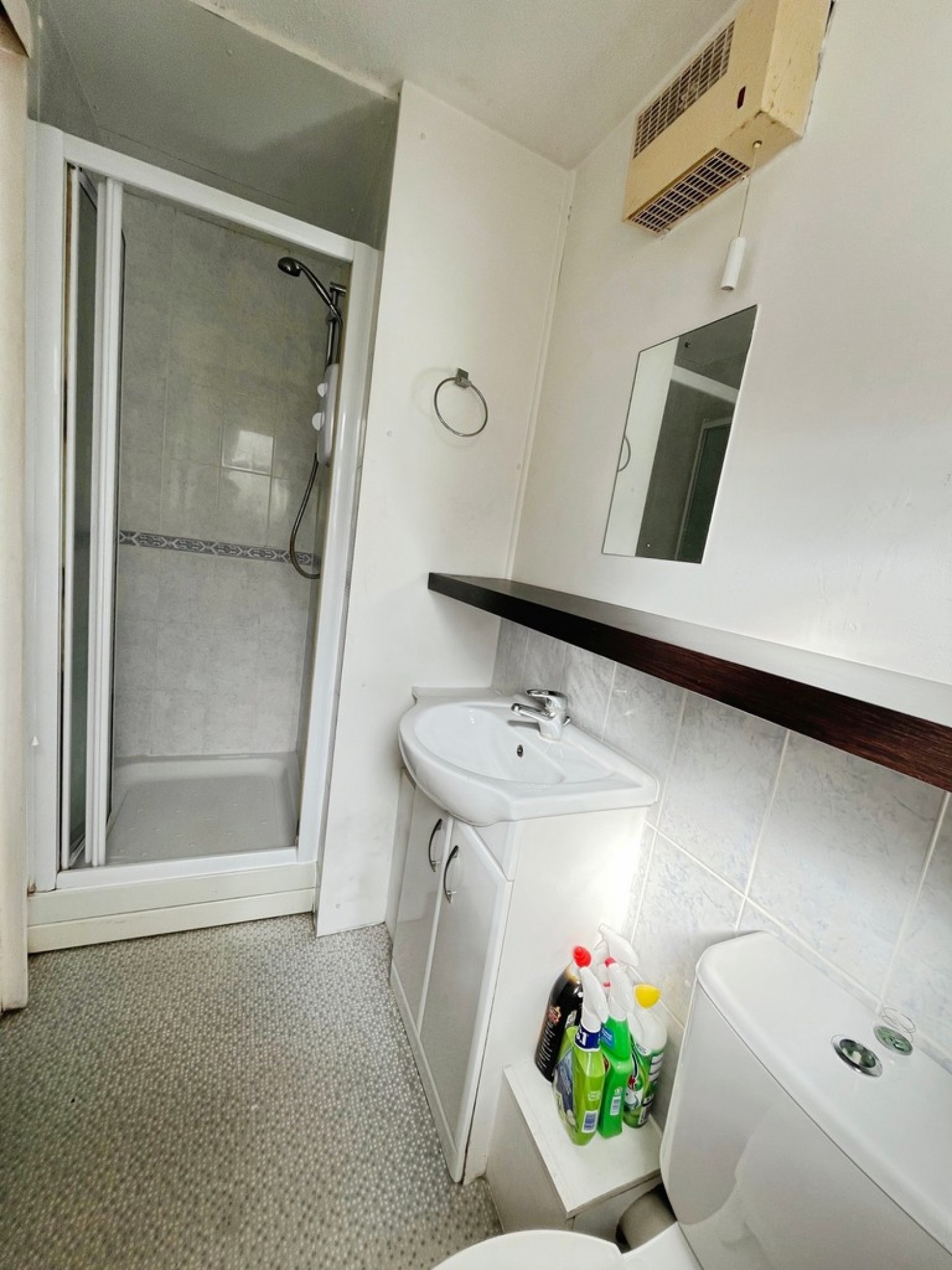 0 bedroom Flat for Letting Two Mile Ash, Milton Keynes