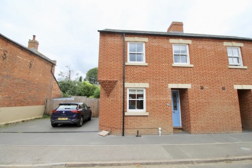 Cosgrove Road, Old Stratford, Milton Keynes