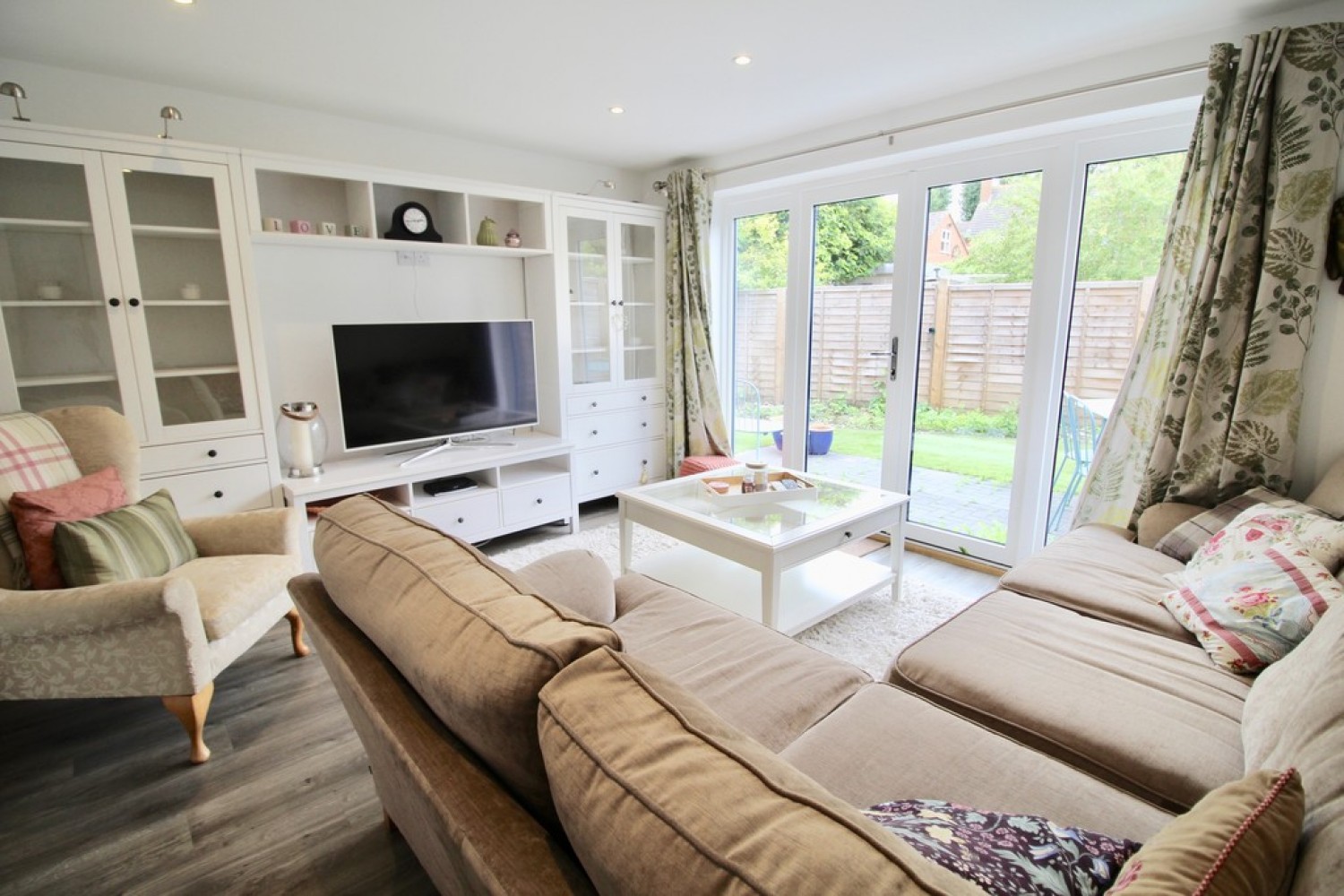 3 bedroom House for Letting Cosgrove Road, Old Stratford, Milton Keynes