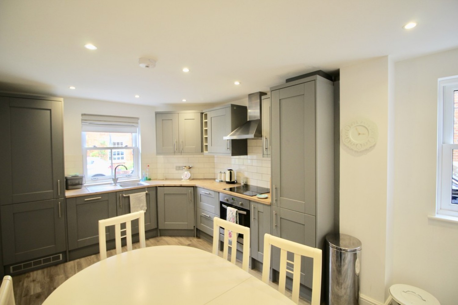3 bedroom House for Letting Cosgrove Road, Old Stratford, Milton Keynes