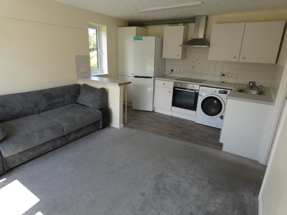 Tenterden Crescent, Kents Hill,