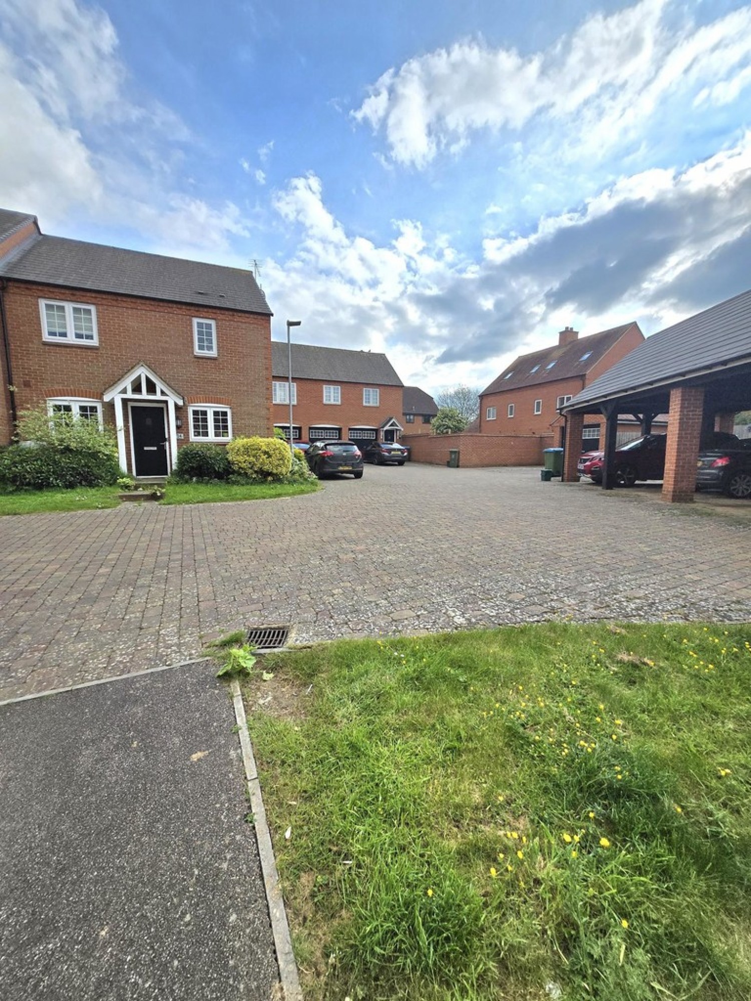 2 bedroom Flat for Letting Gorse Croft, Winslow, Milton Keynes