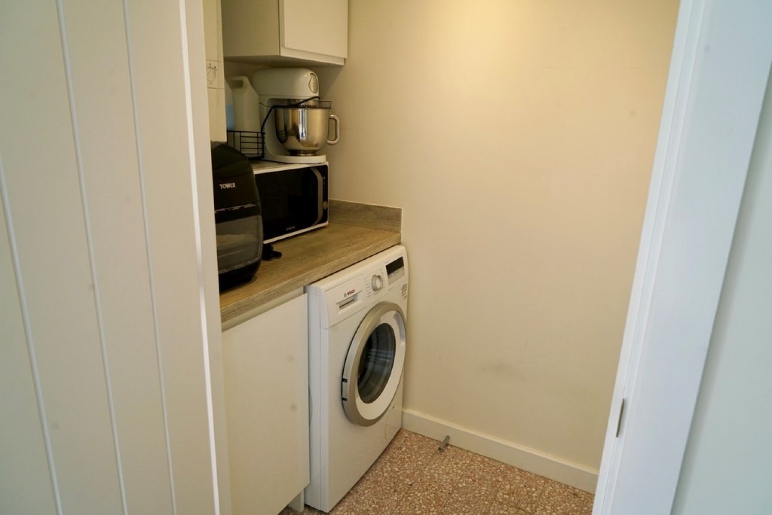 Hanslope, Milton Keynes