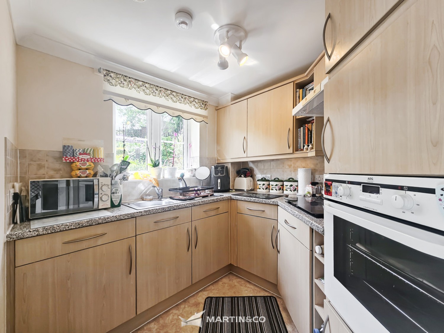 Eden Court, Fenny Stratford