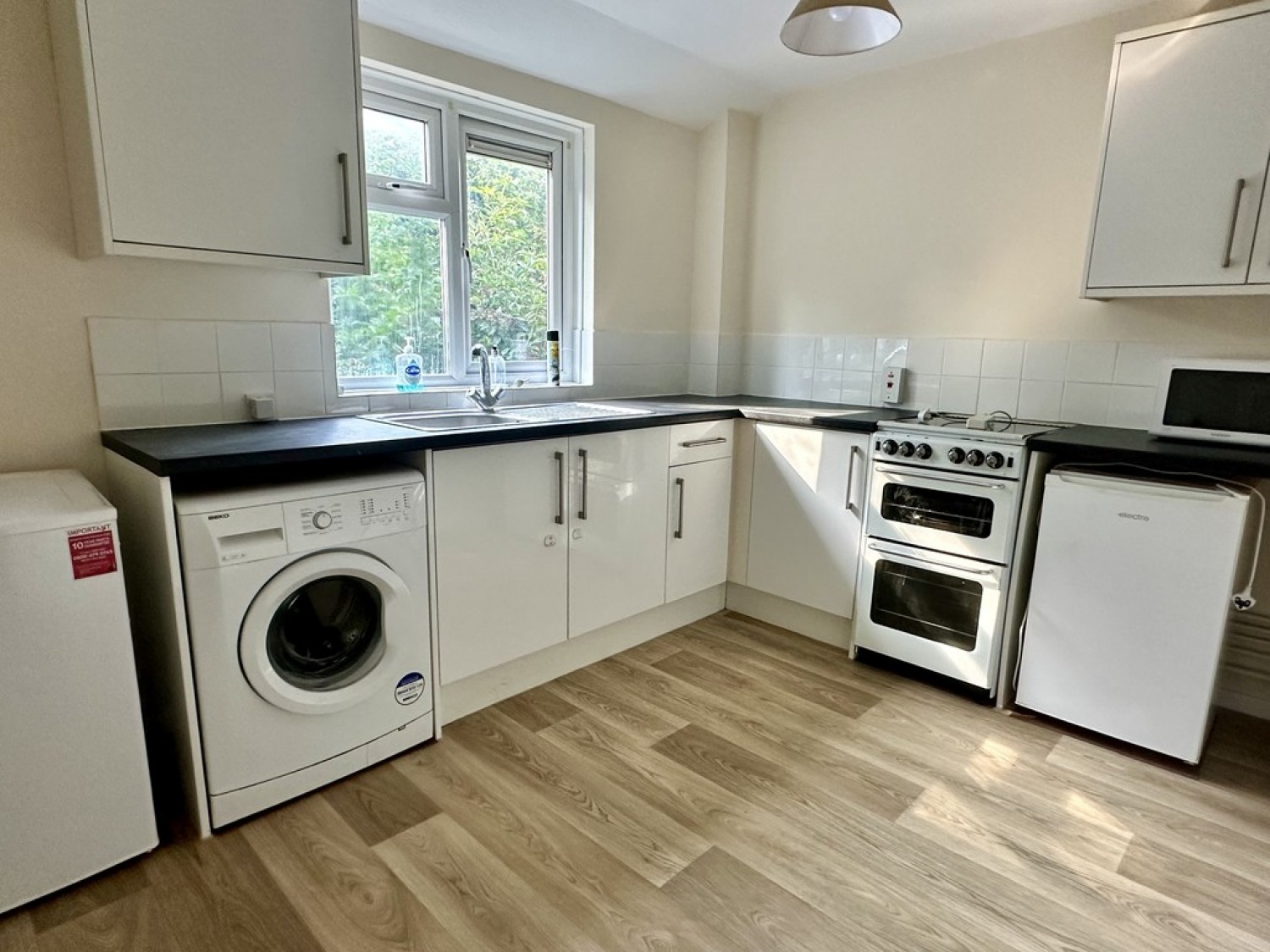 Chapman Avenue, Milton Keynes