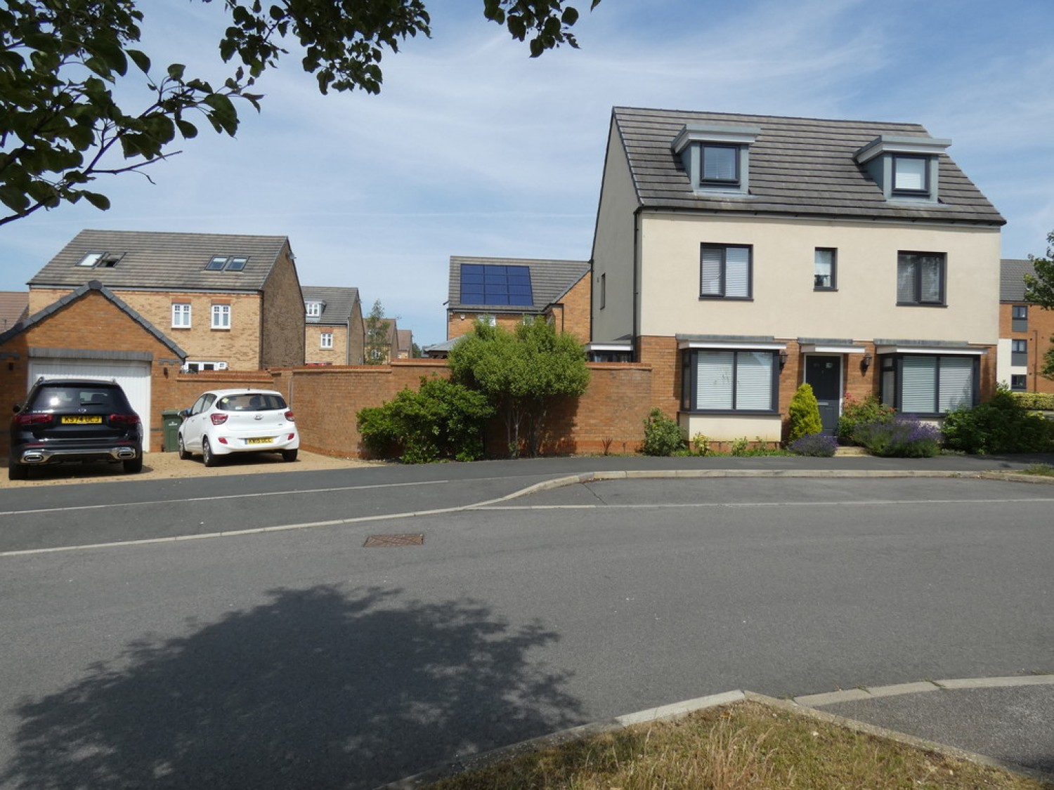 Bacchus Lane, Fairfields