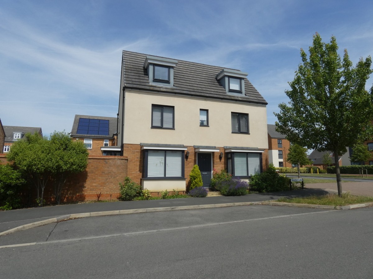 Bacchus Lane, Fairfields