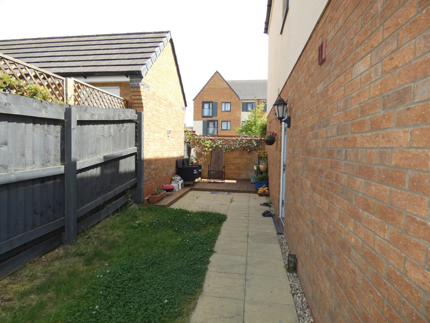 Bacchus Lane, Fairfields