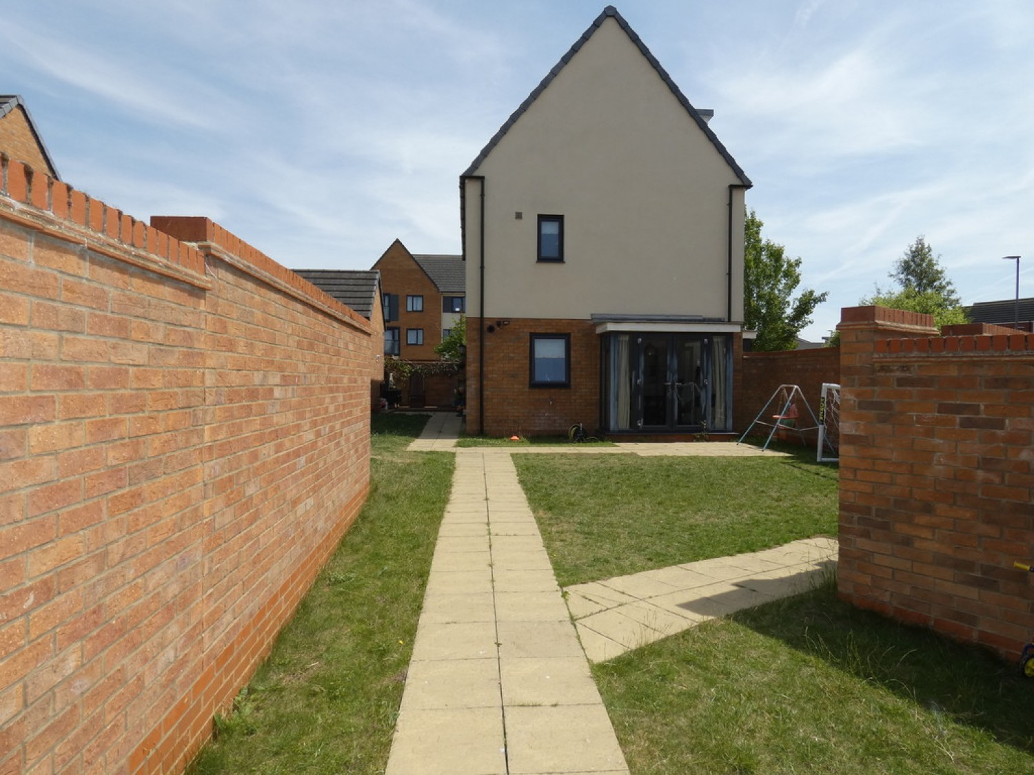 Bacchus Lane, Fairfields