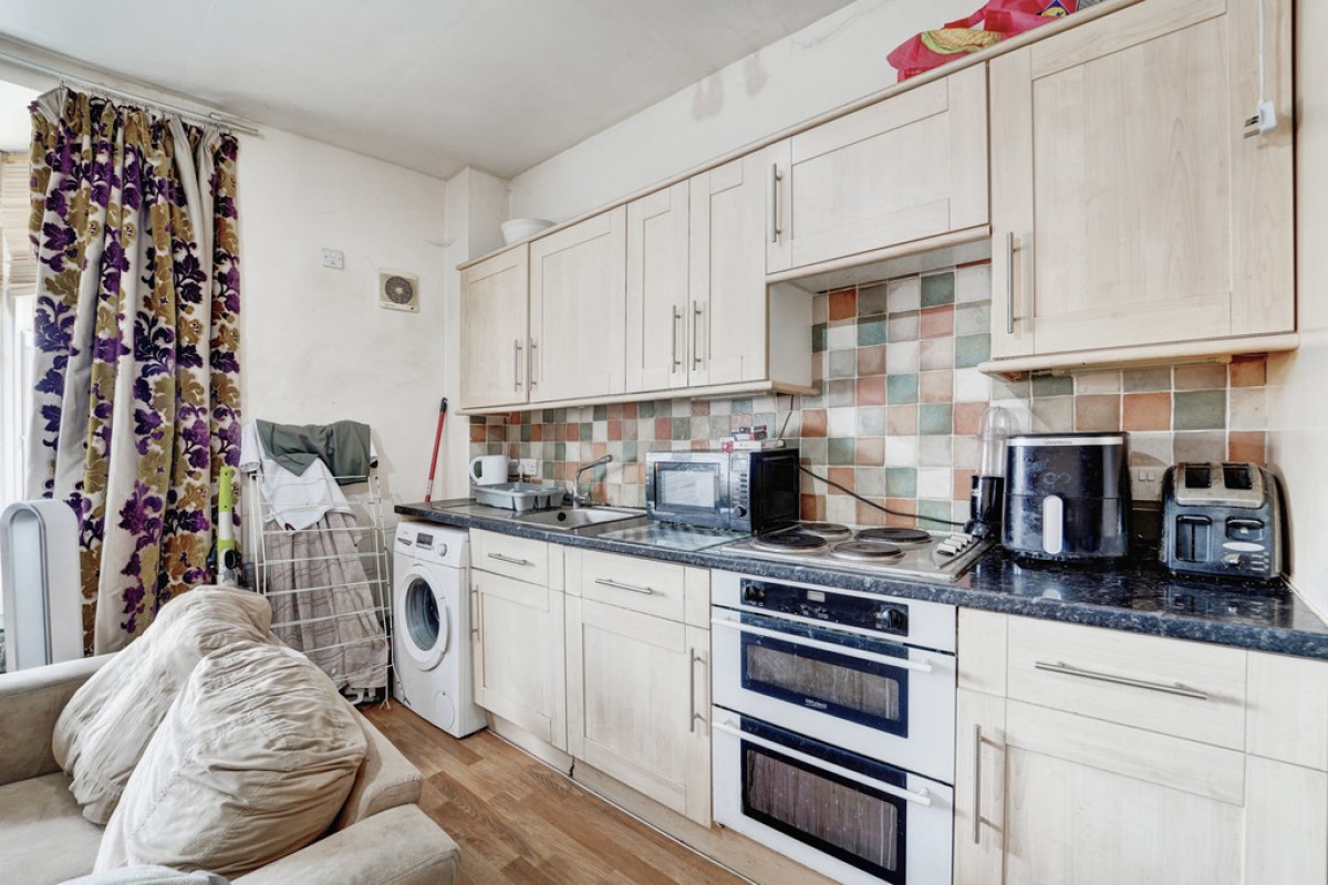 Taylors Court,Silver Street