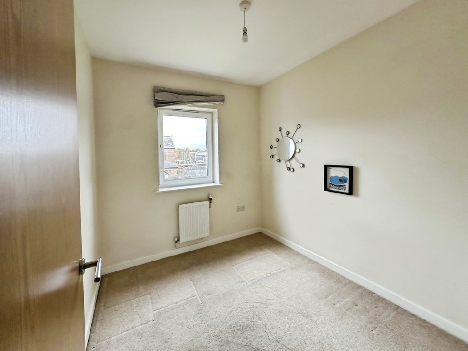 3 bedroom House in Ginsberg Crescent, Oakgrove, Milton Keynes