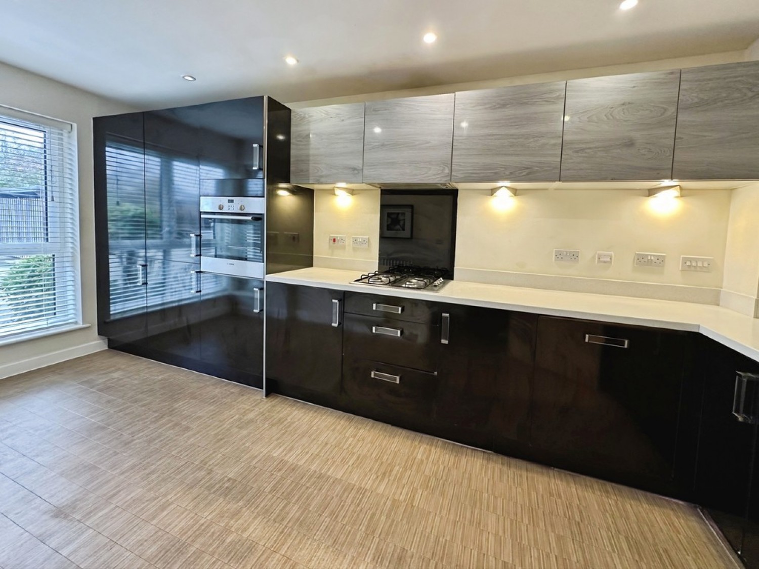 3 bedroom House in Ginsberg Crescent, Oakgrove, Milton Keynes