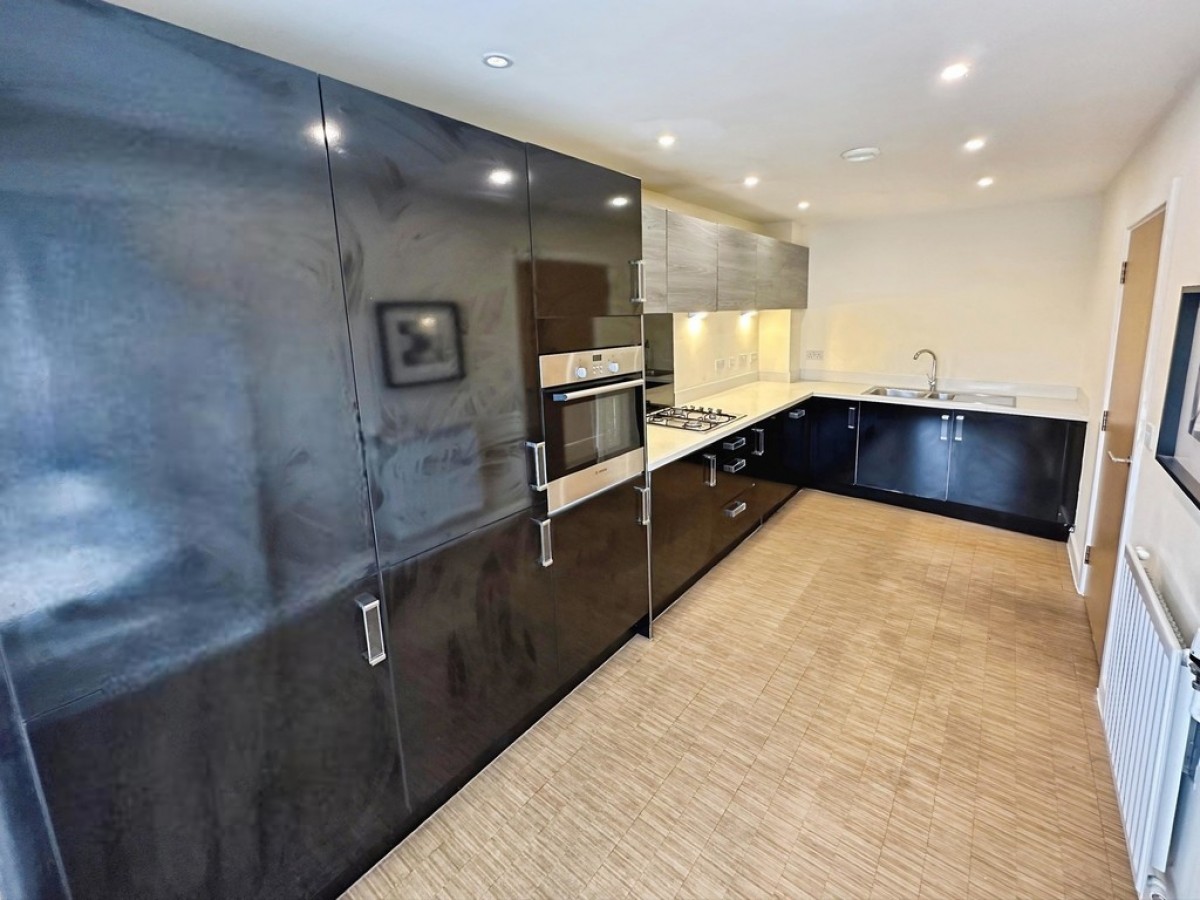 Ginsberg Crescent, Oakgrove, Milton Keynes