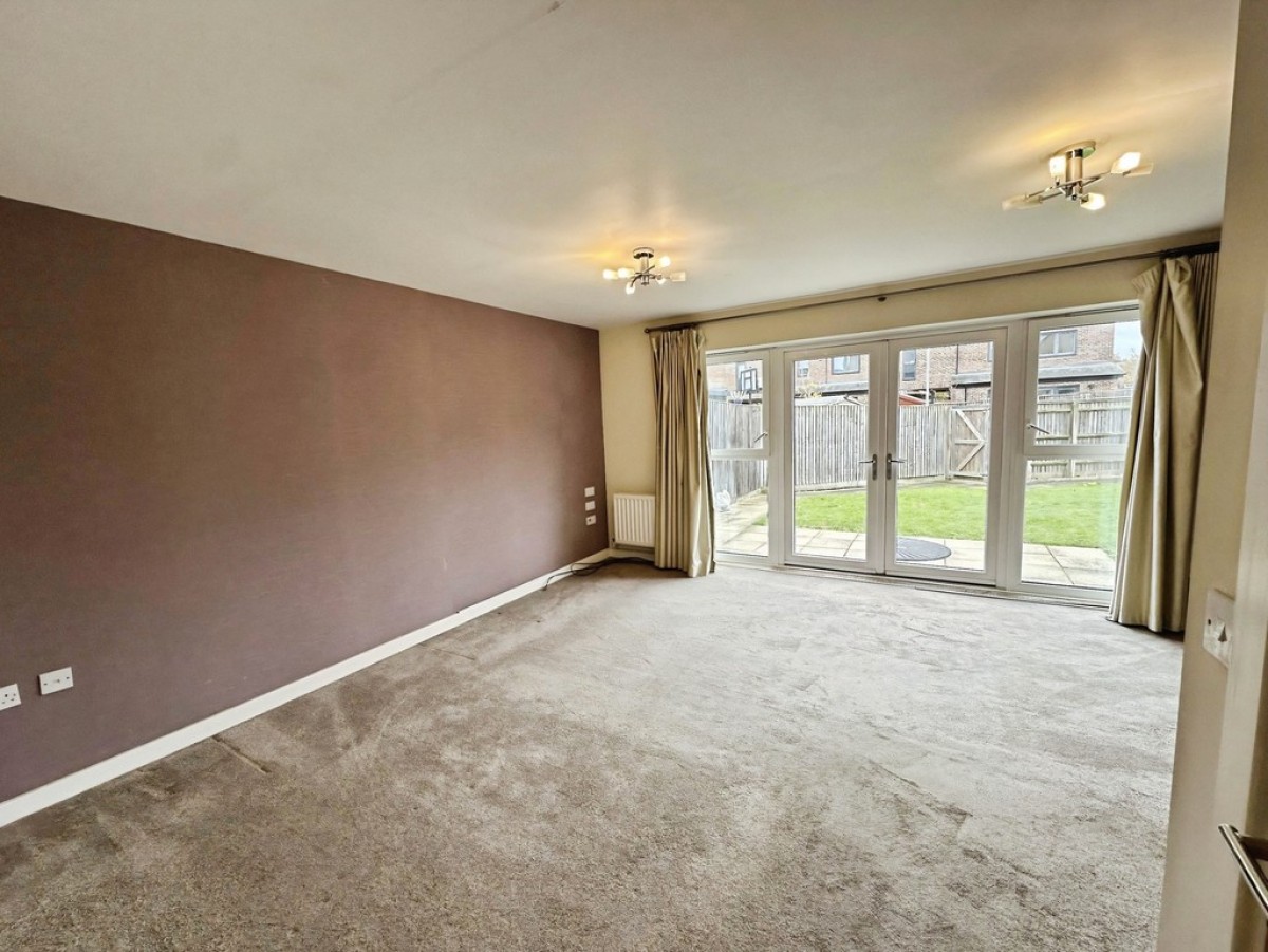 Ginsberg Crescent, Oakgrove, Milton Keynes