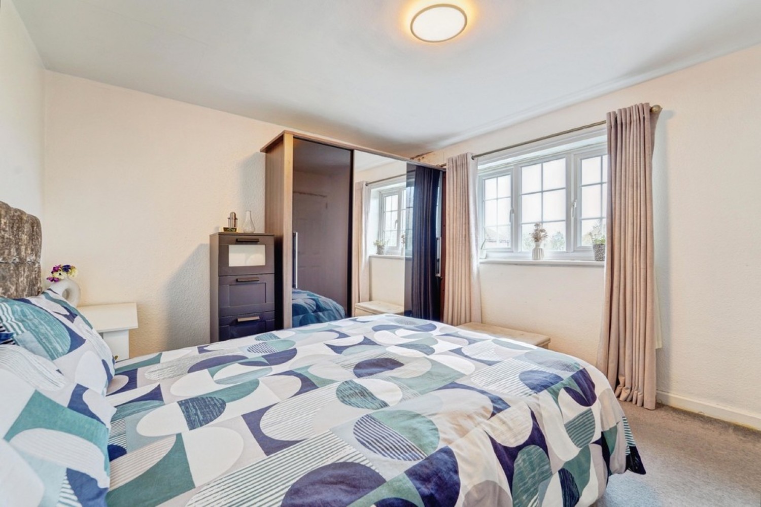 3 bedroom House for Sale Mansell Close, Shenley Church End