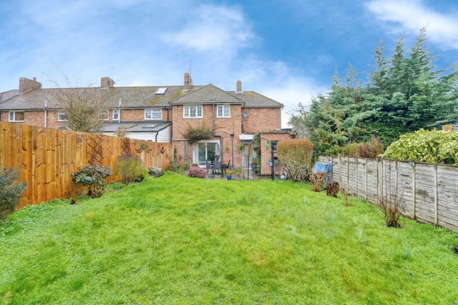 3 bedroom House for Sale Mansell Close, Shenley Church End