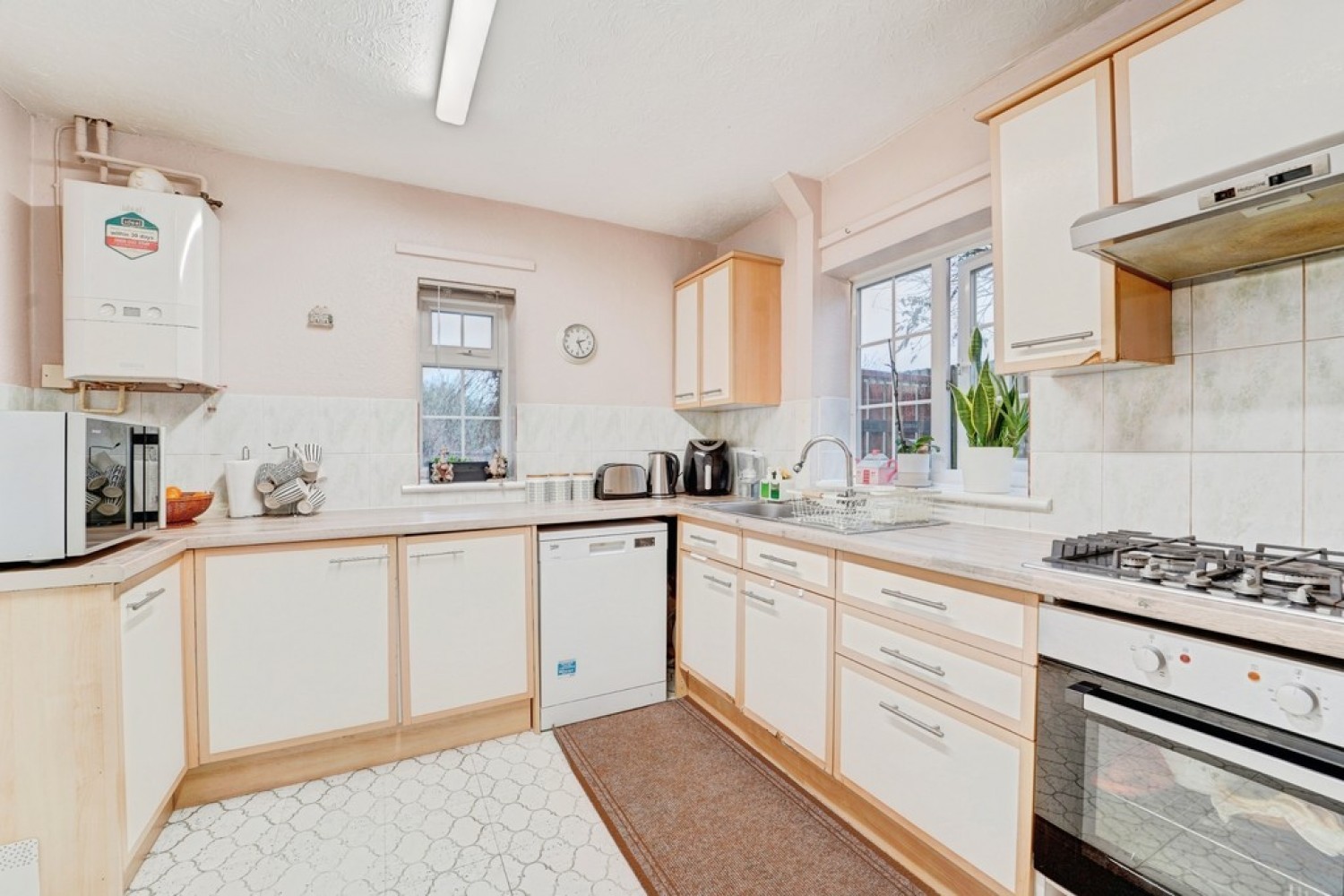 3 bedroom House for Sale Mansell Close, Shenley Church End