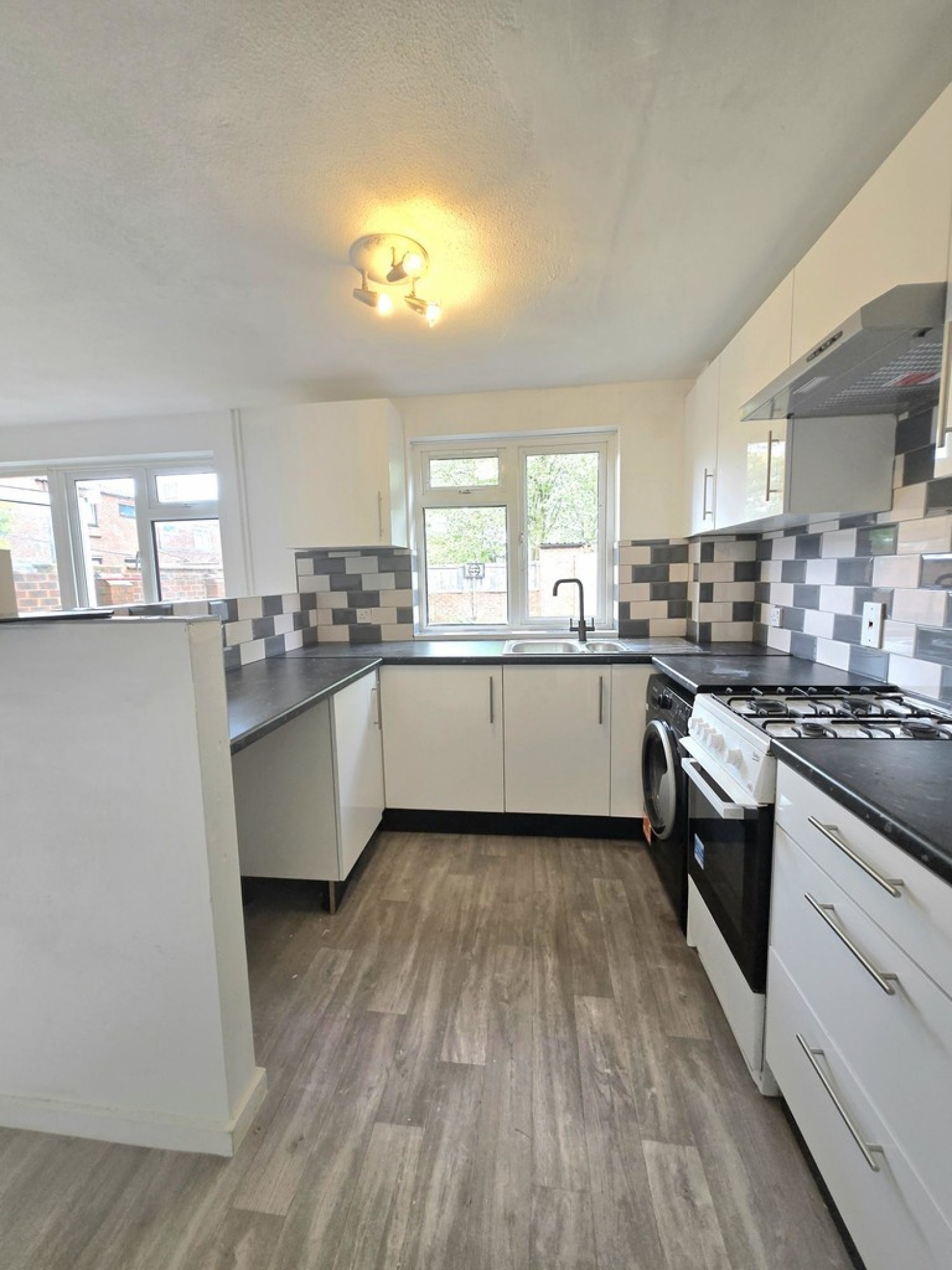 3 bedroom House for Letting Tyburn Avenue, Springfield