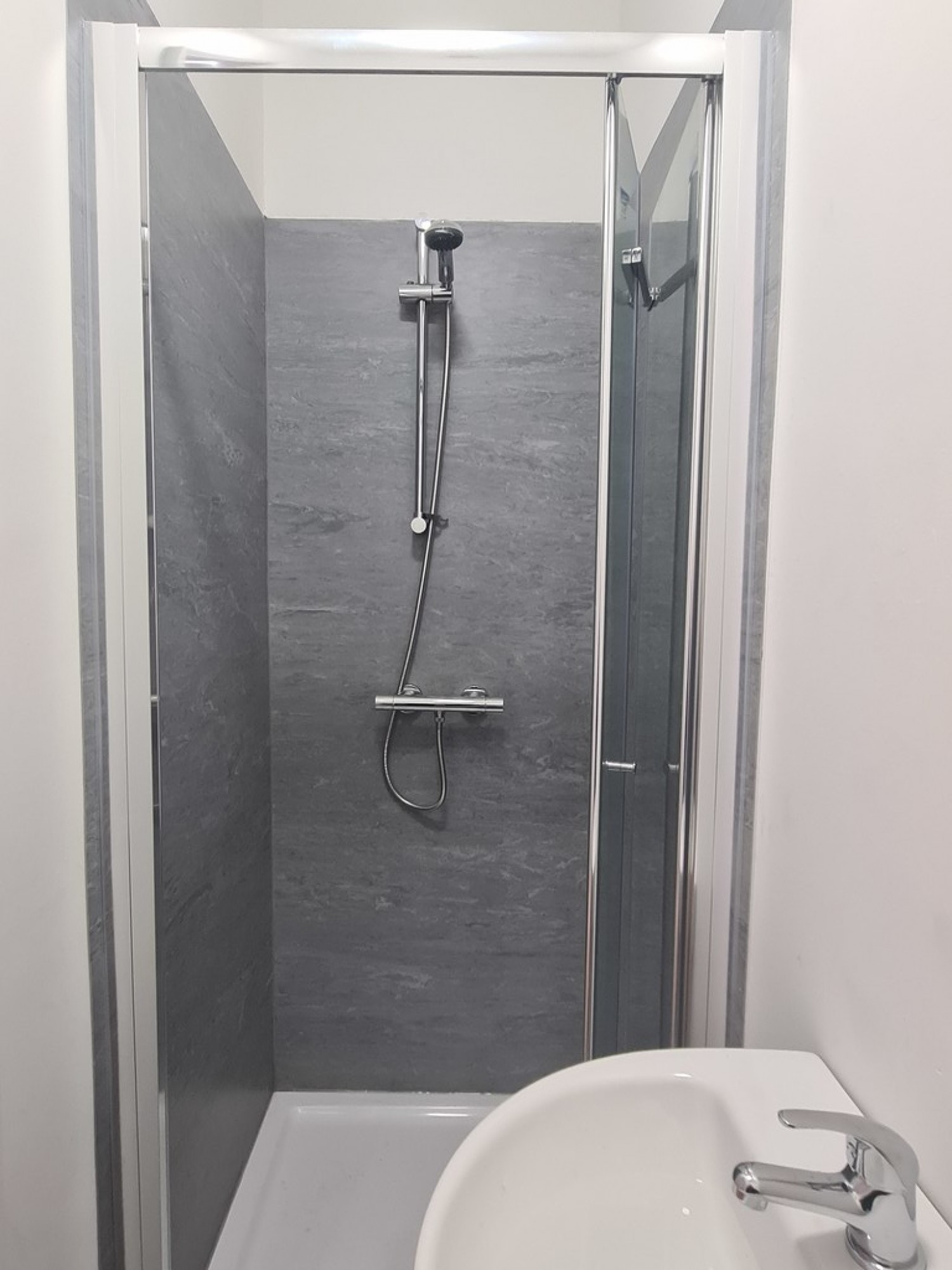 4 bedroom House for Letting Newport Road, Chorlton Cum Hardy