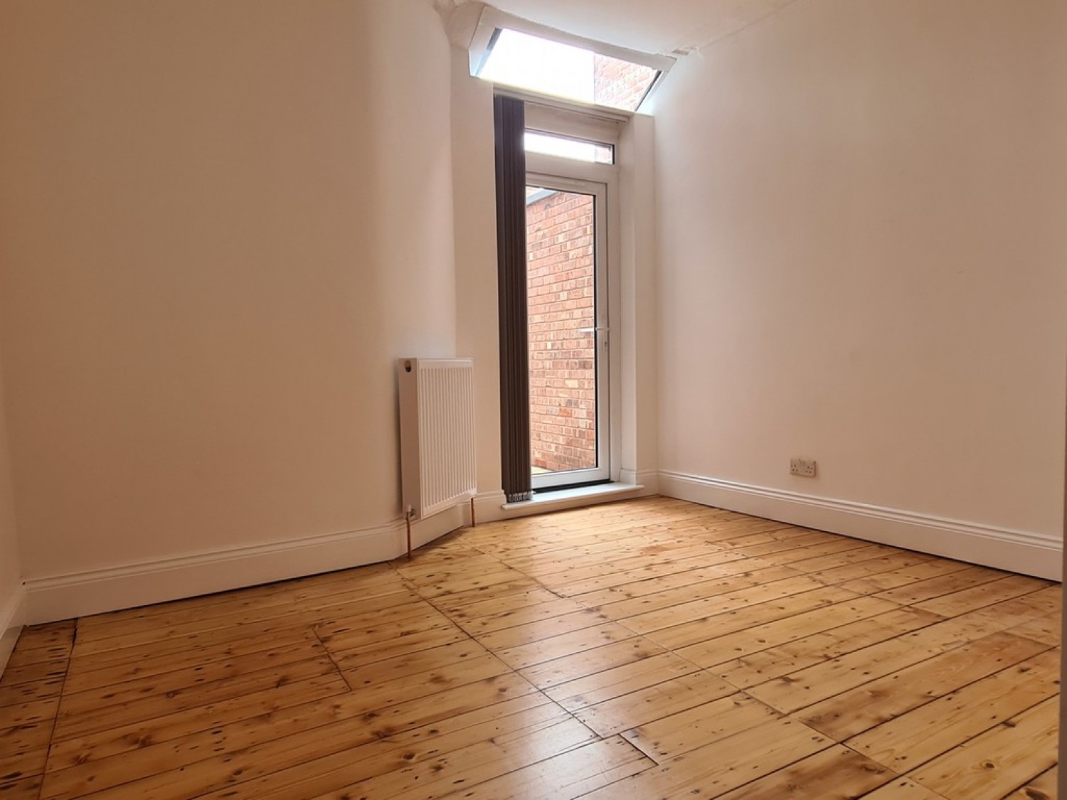 4 bedroom House for Letting Newport Road, Chorlton Cum Hardy