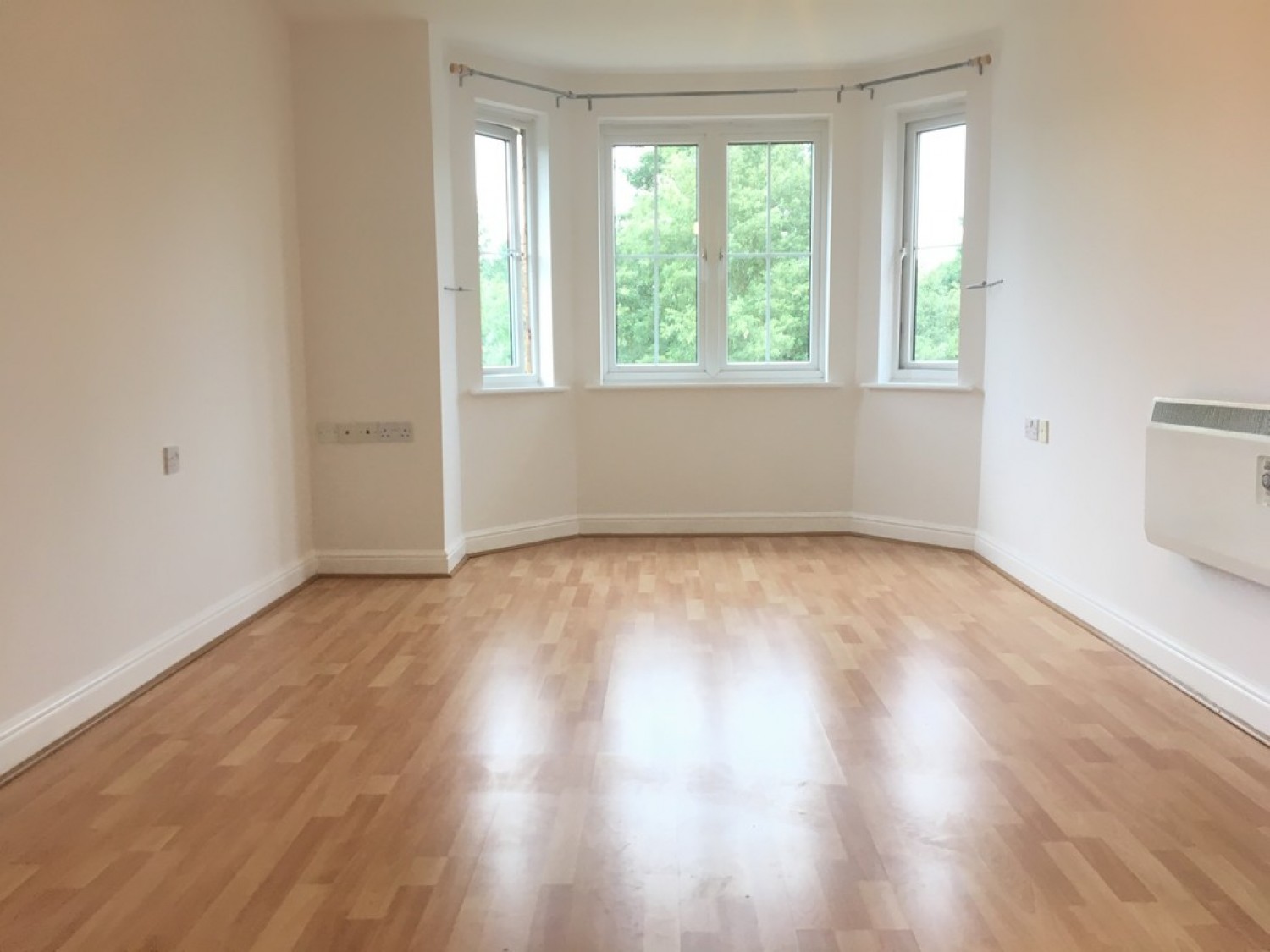 2 bedroom Flat for Letting Chelsfield Grove, Chorlton