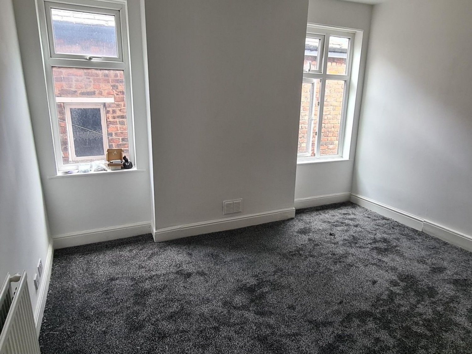 5 bedroom Flat for Letting Barlow Moor Road, Chorlton