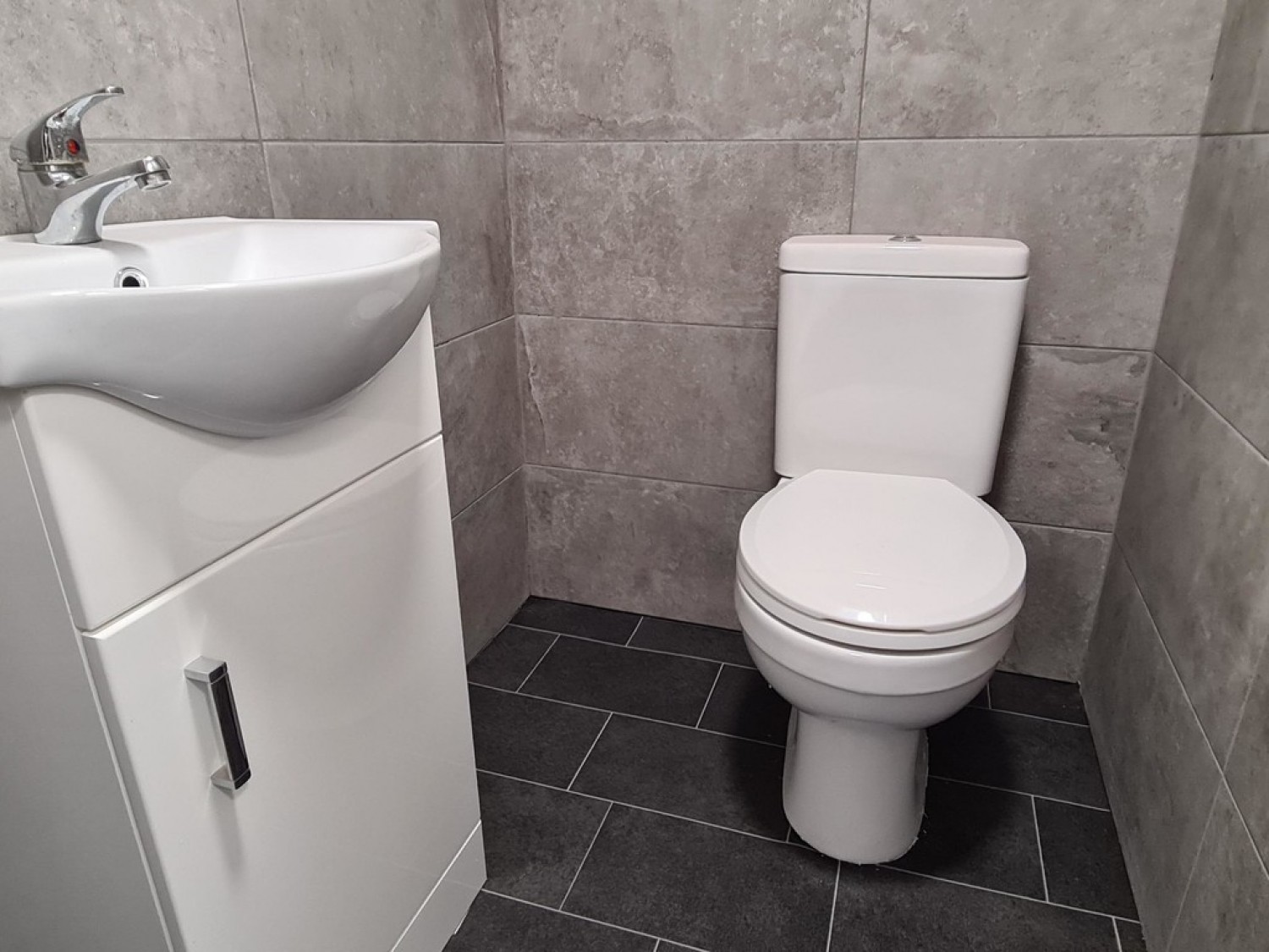 5 bedroom Flat for Letting Barlow Moor Road, Chorlton