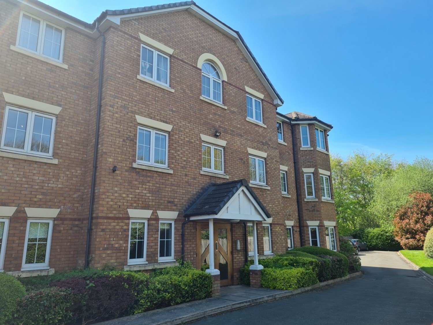 2 bedroom Flat for Letting Chelsfield Grove, Chorlton