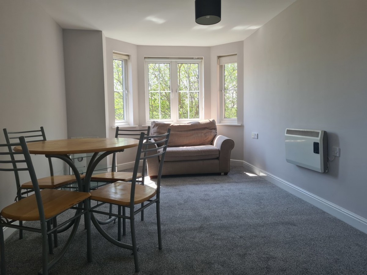 Chelsfield Grove, Chorlton