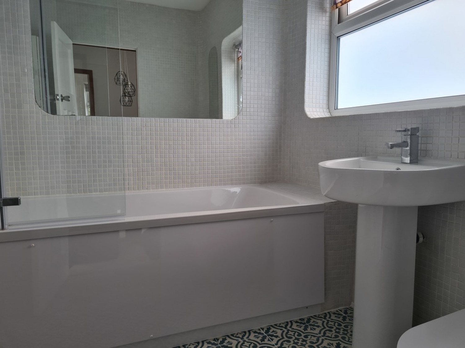 3 bedroom House for Letting Ryebank Road, Friswood