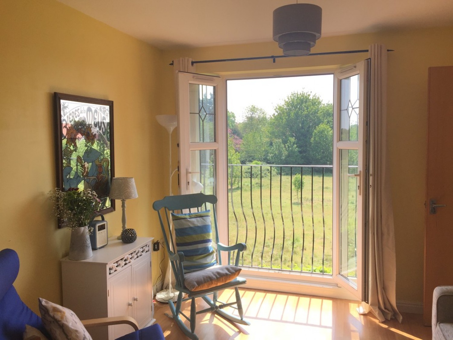 2 bedroom Flat for Letting Holden Avenue, Whalley Range, Manchester