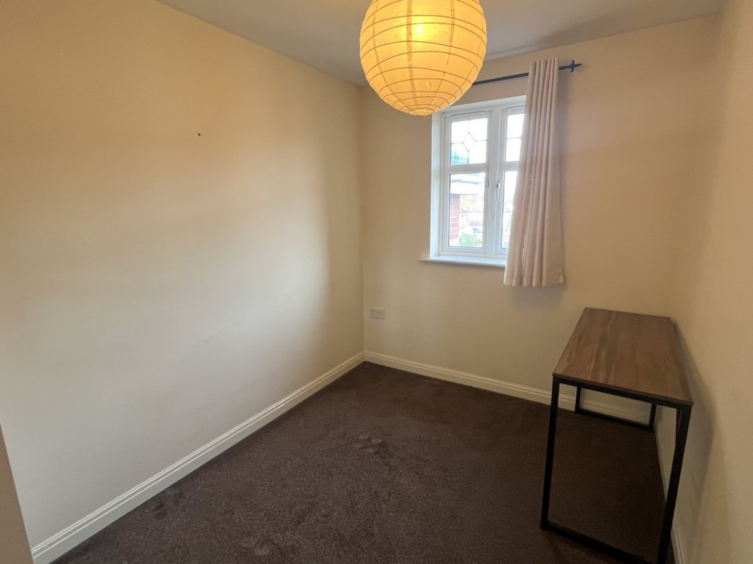 2 bedroom Flat for Letting Holden Avenue, Whalley Range, Manchester