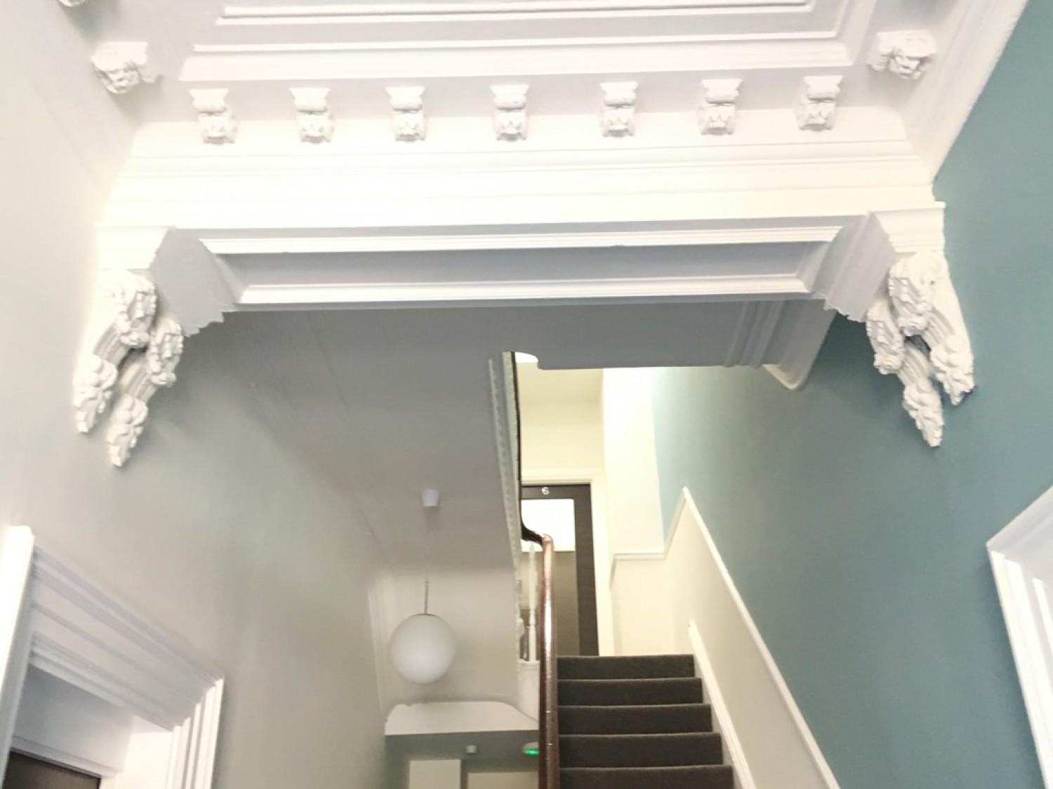 2 bedroom Flat for Letting Demesne Road, Whalley Range, Manchester