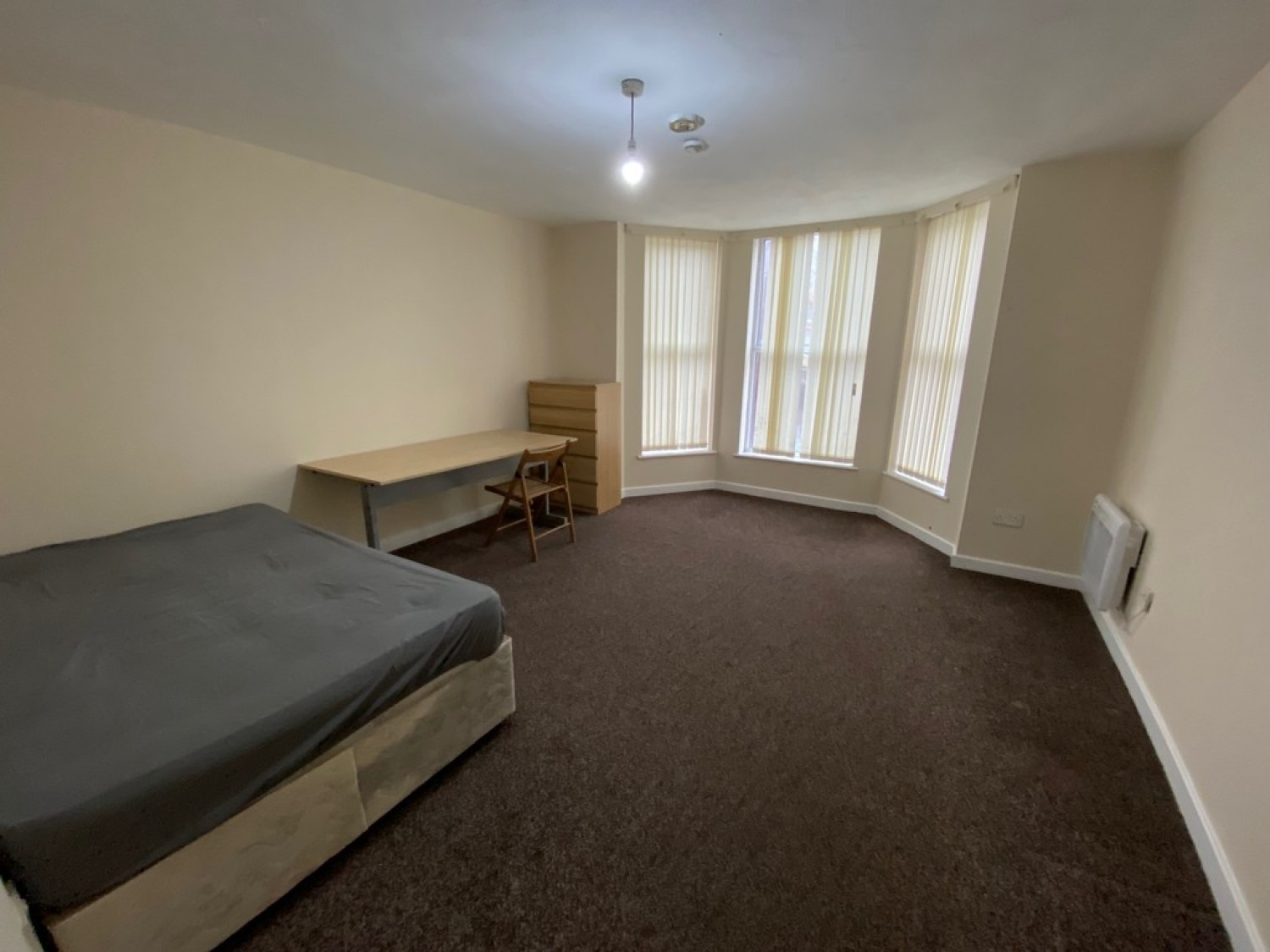 3 bedroom Flat for Letting Conyngham Road, Manchester