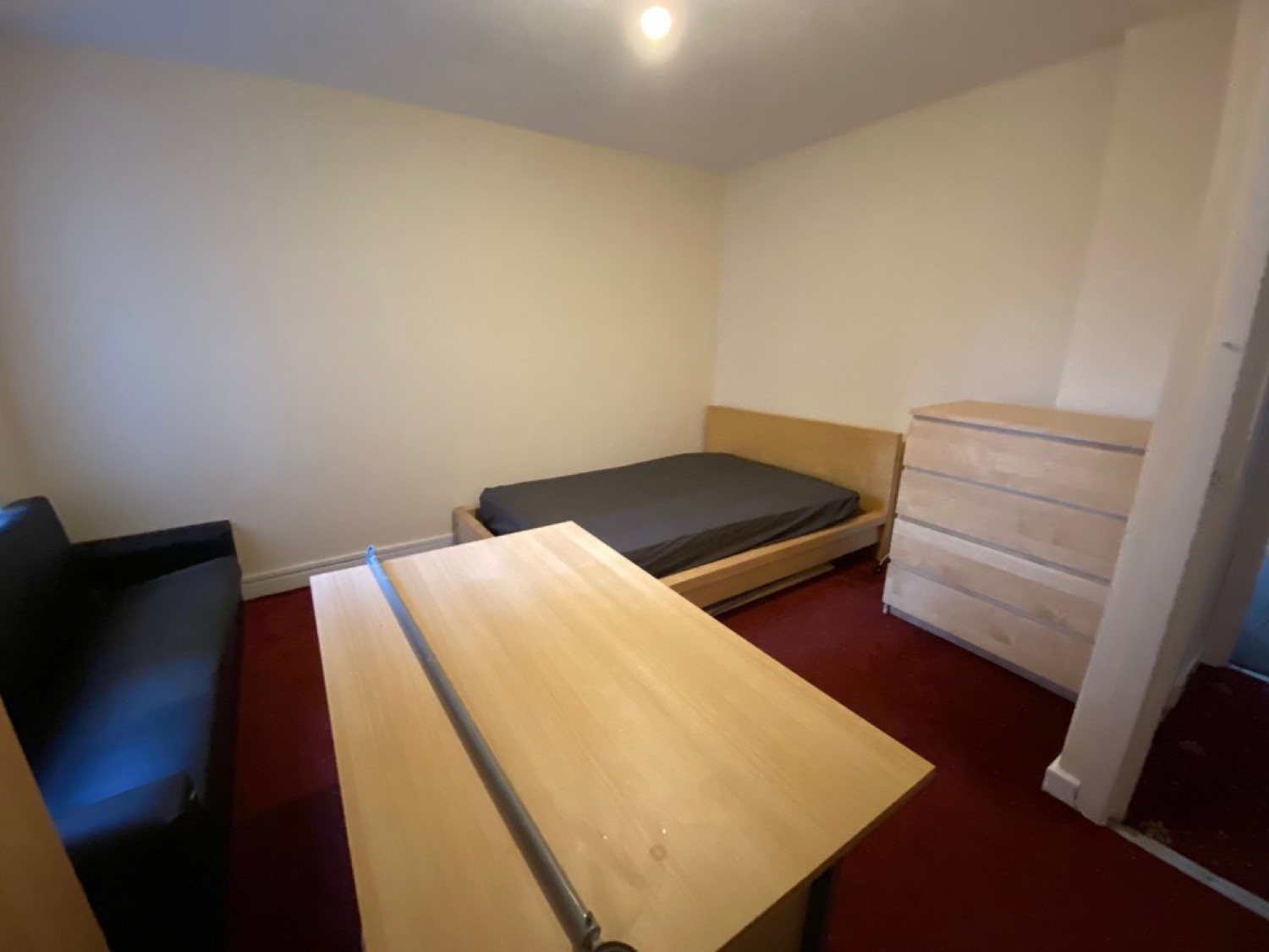 3 bedroom Flat for Letting Conyngham Road, Manchester