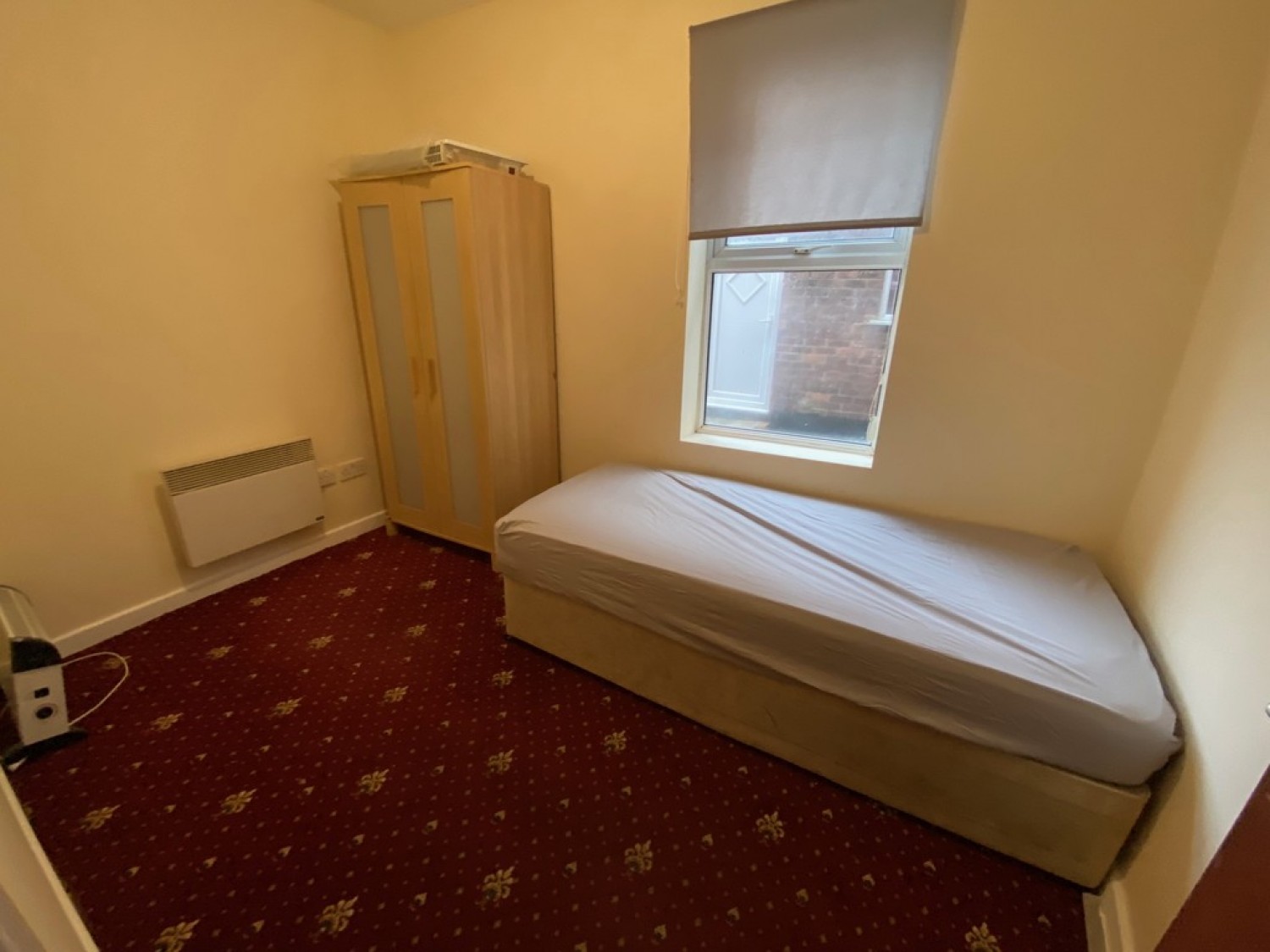 3 bedroom Flat for Letting Conyngham Road, Manchester