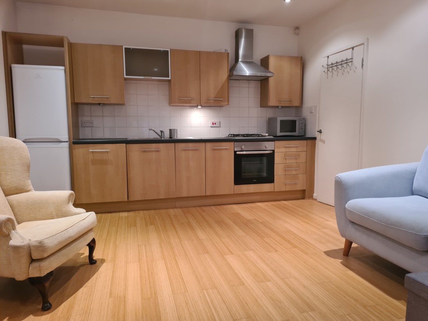 2 bedroom Flat for Letting Zetland Road, Chorlton, Manchester