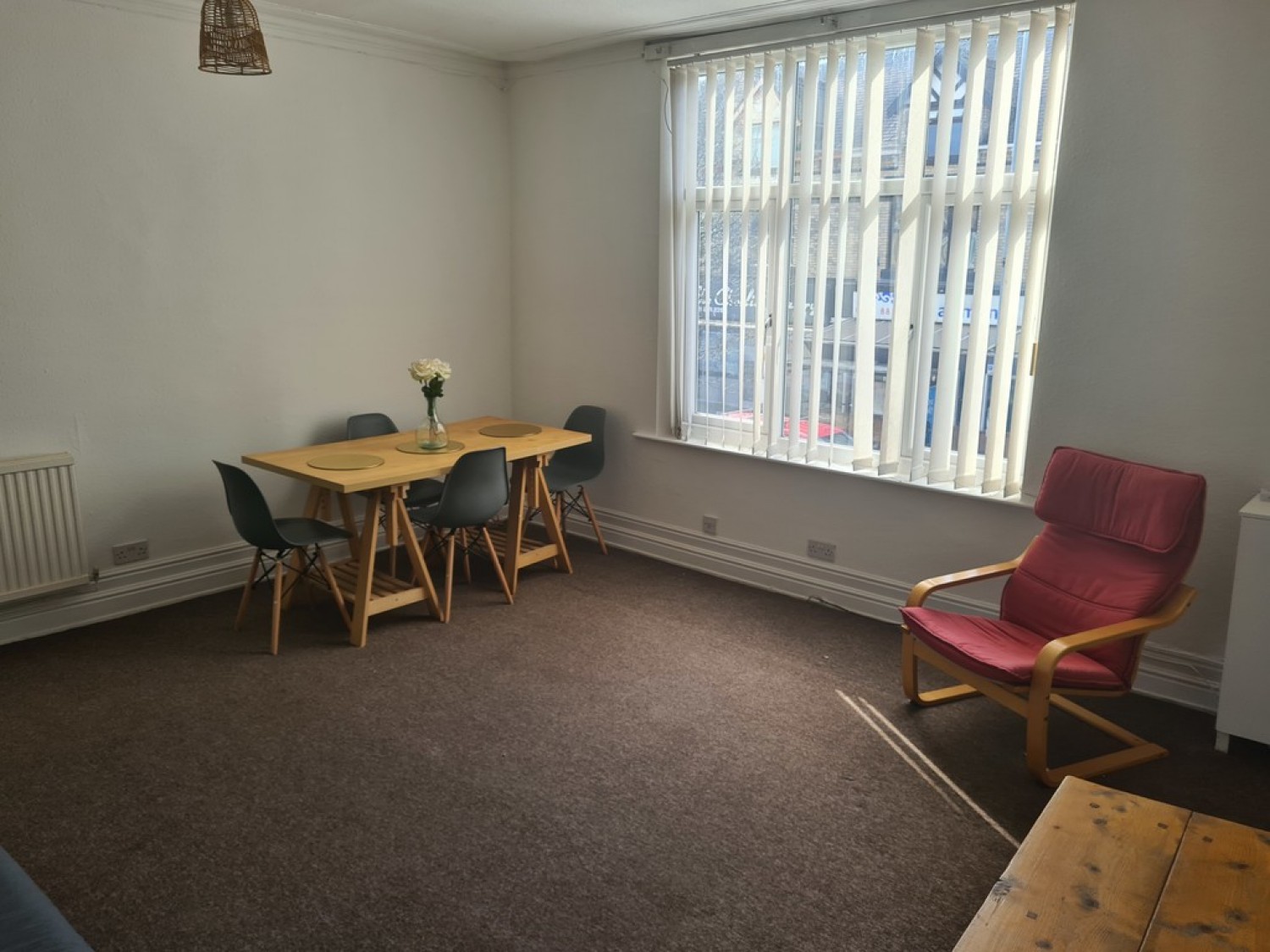 3 bedroom Flat for Letting Barlow Moor Road, Chorlton, Manchester